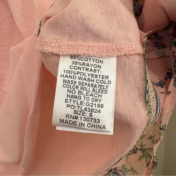 NWT Umgee | Pink Boho Top with Floral Sleeves | Size Small - Picture 7 of 16